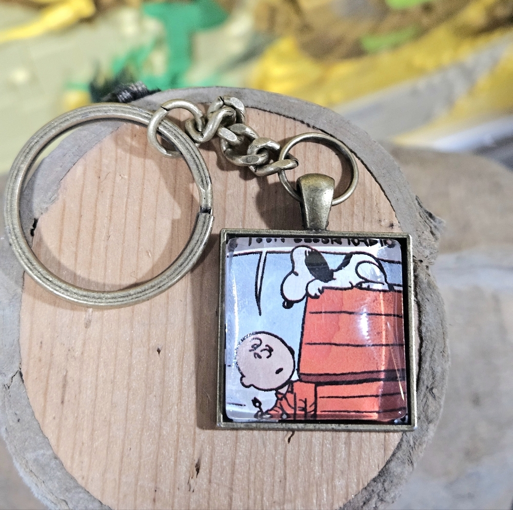 Charlie Brown & Snoopy Peanuts Upcycled Book Page Keyring Ooak New Brass